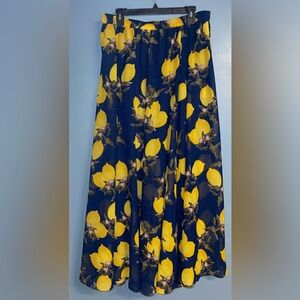 Truly 4 You Blue and Yellow Lemon Print Maxi Skirt Size Large